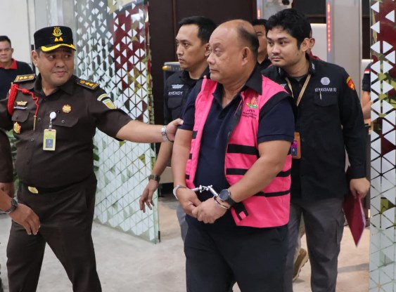 Tiga Mantan Pimpinan Badan Gizi Nasional Ditetapkan Tersangka Oleh Tim Penyidik JAM PIDSUS Atas Perkara Penyimpangan Tata Kelola Makan Bergizi Gratis